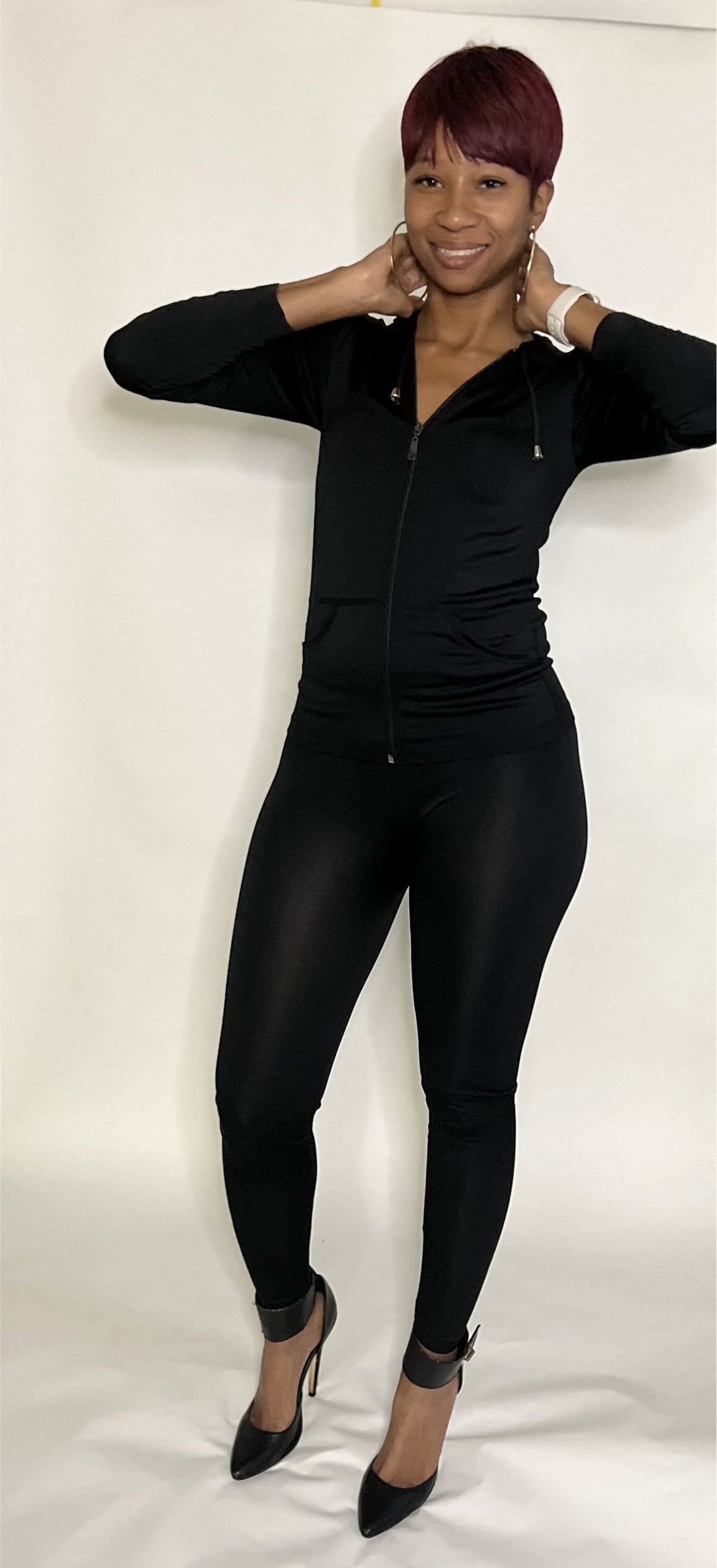 BLACK SEAMLESS JACKET AND LEGGINGS SET