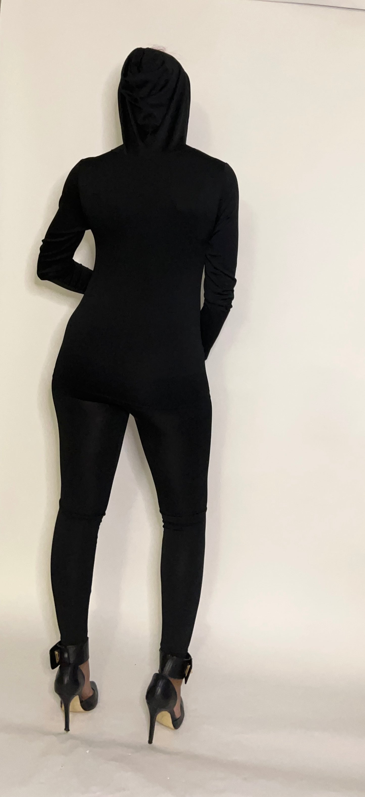 BLACK SEAMLESS JACKET AND LEGGINGS SET