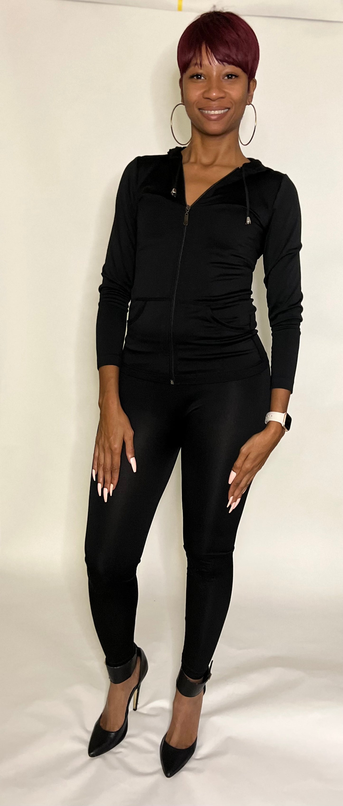 BLACK SEAMLESS JACKET AND LEGGINGS SET